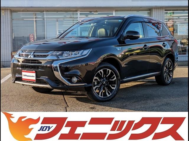 Ｇセーフティパッケージ　後期モデル☆４ＷＤ☆サンルーフ☆　後期モデル☆４ＷＤ☆サンルーフ☆黒半革シート☆純正ナビ☆フルセグＴＶ☆ブルートゥース☆全方位カメラ☆衝突軽減☆追従クルコン☆ＬＥＤライト☆ステアリングヒーター☆ＡＣ１００Ｖ☆ＥＴＣ☆ドラレコ☆シートＨ