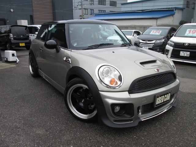 ＭＩＮＩ クーパーＳ　ブラックルーフ　ＥＴＣ　ローダウン　フルエアル　ニュルンベルク１７インチ　冬タイヤ有　禁煙車