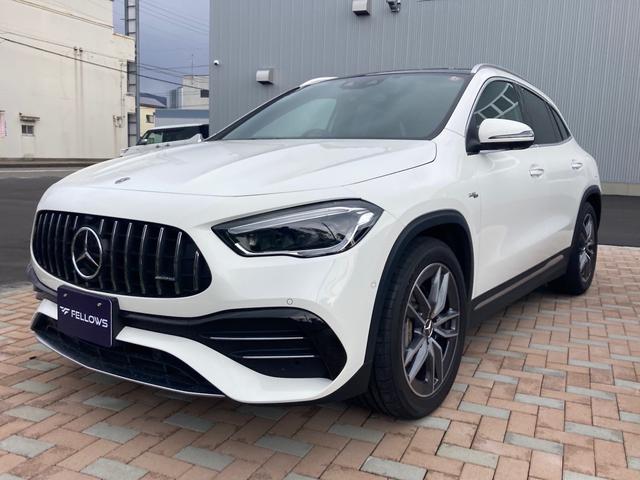 メルセデスＡＭＧ ＧＬＡクラス ＧＬＡ３５　４マチック　ＡＭＧパフォーマンス＆アドバンスドパッケージ　赤／黒コンビレザー　シートヒーター　アクティブステアリングアシスト　ブラインドスポットアシスト　ヘッドアップディスプレイ　ワイヤレスチャージ