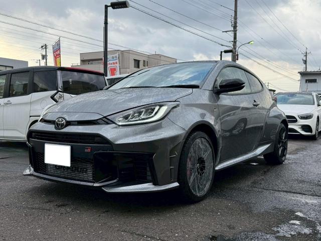 後方確認をサポート！バックカメラ付き！ ＡＴ　盗難防止システム　ＡＢＳ　ＥＳＣ　ＵＳＢ　エアコン