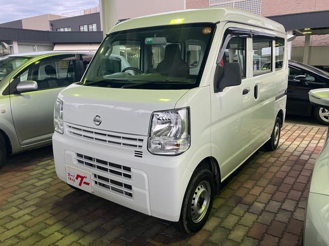 ＮＶ１００クリッパーバン(日産) ＤＸ　４ＷＤ　両側スライドドア　集中ドアロック　ヘッドライトレベライザー　運転席・助手席エアバッグ 中古車画像