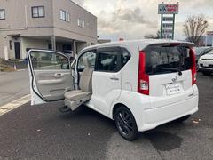 ムーヴ フロントシートリフト L SAIII 4WD 福祉車輌 助手席シートリフト 純正ディスプレイオーディオ ドライブレコーダー ETC バックカメラ 衝突被害軽減システム オートハイビーム キーレスエントリー アイドリングストップ 取扱説明書 中古車画像