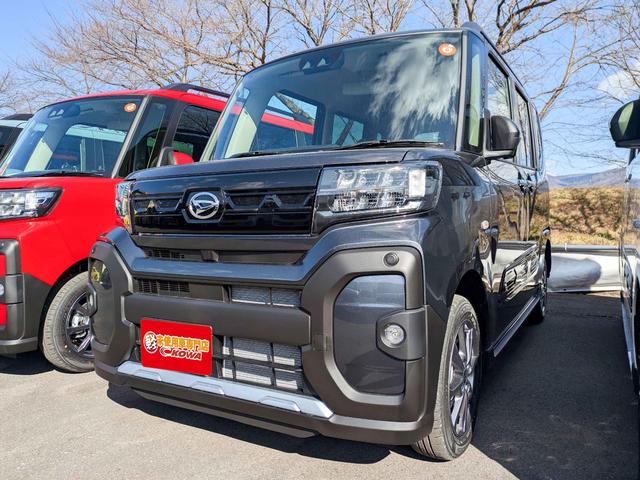 ファンクロス　４ＷＤ　届出済未使用車　両側電動スライドドア　クリアランスソナー　レーンアシスト　衝突被害軽減システム　ＬＥＤヘッドランプ　スマートキー　アイドリングストップ　電格ミラー　シートヒーター　ベンチシート