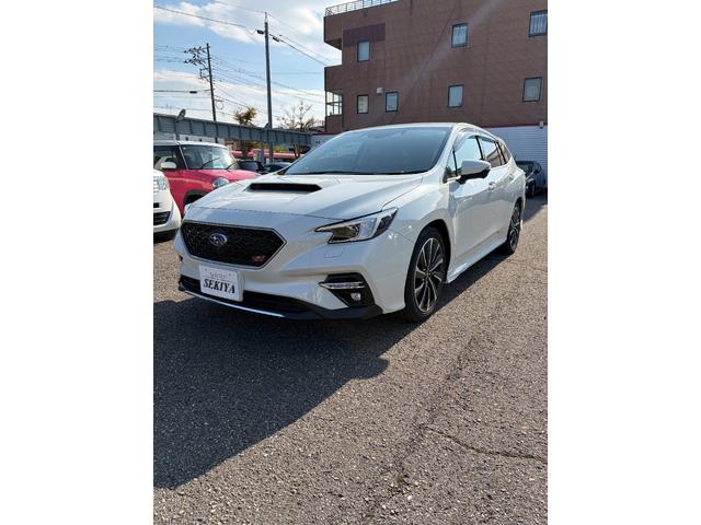 レヴォーグ(スバル) STIスポーツ EX 4WD STIスポーツEX 新品タイヤ/保証書/純正 SDナビ/衝突安全装置/シートヒーター/車線逸脱防止支援システム/シート フルレザー/パーキングアシスト/電動バックドア 革シート 中古車画像