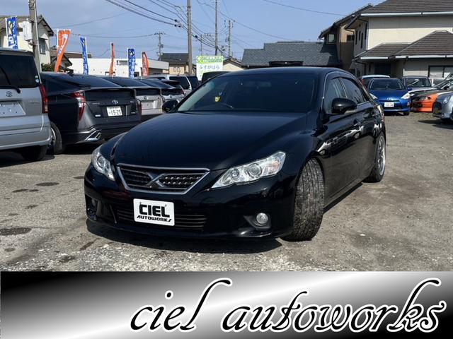 ２５０Ｇ　Ｆｏｕｒブラックレザーリミテッド　フルタップ車高調　１８インチ８Ｊ９Ｊアルミホイール　黒革シート　パワーシート　オートエアコン　オートライト　プッシュスタート　スマートキー×２　メモリーナビ　バックカメラ　ＥＴＣ　横滑り防止装置