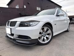 ＢＭＷ　３シリーズ　３２０ｉツーリング　禁煙車　ナビ　ＣＤ