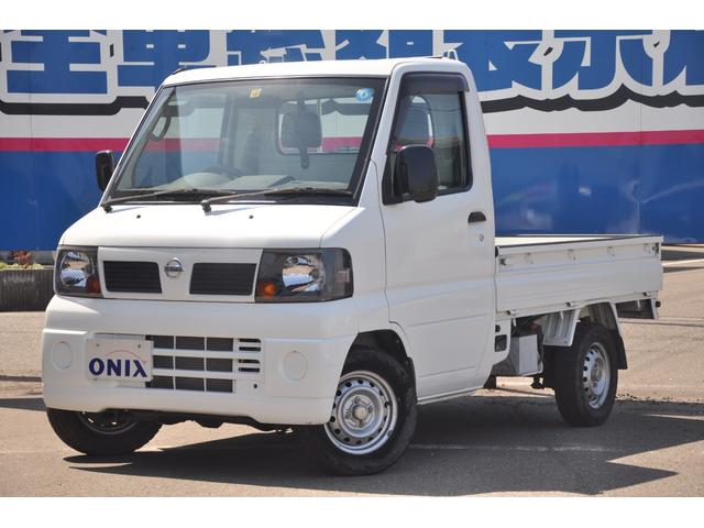 日産 クリッパートラック ＤＸ　４ＷＤ　エアコン　パワーステアリング　オートマ車　運転席エアバック　作業灯　ゲート　荷台チェーン　走行距離４０３７７キロ　修復歴無し