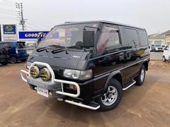 三菱　デリカスターワゴン　エクシード　サンルーフ（開閉不可）　ガソリン２４００ｃｃ　リフトアップ