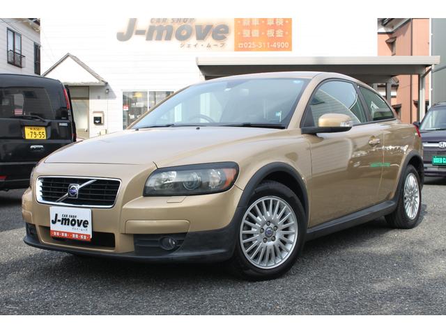 Ｃ３０(ボルボ) ２．４ｉ　ＳＥ　スタッドレス（中古） 中古車画像