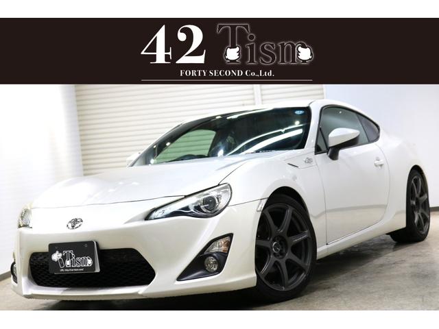 トヨタ ８６ ＧＴリミテッド　６速マニュアル／ワークエモーション１８ＡＷ／ブリッツフルタップ車高調／バックカメラ／社外マフラー／ＳＤナビ／プッシュスタート／ＥＴＣ／ドラレコ