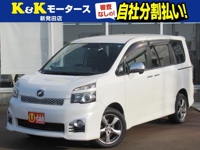 ヴォクシー(トヨタ) ＺＳ　煌　４ＷＤ　後期モデル　両側パワースライドドア　ＨＤＤナビ　ＴＶ 中古車画像