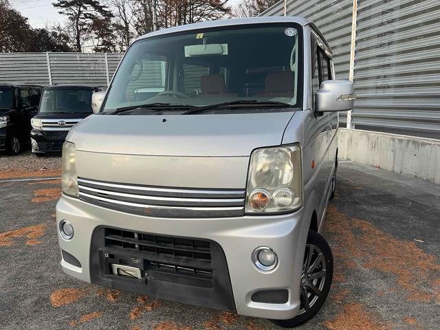 エブリイワゴン(スズキ) ＪＰ　４ＷＤ　両側スライドドア　キーレスエントリー　シートヒーター　ＡＴ　盗難防止システム　ＡＢＳ　ＣＤ　アルミホイール　衝突安全ボディ　エアコン　パワーステアリング　パワーウィンドウ 中古車画像