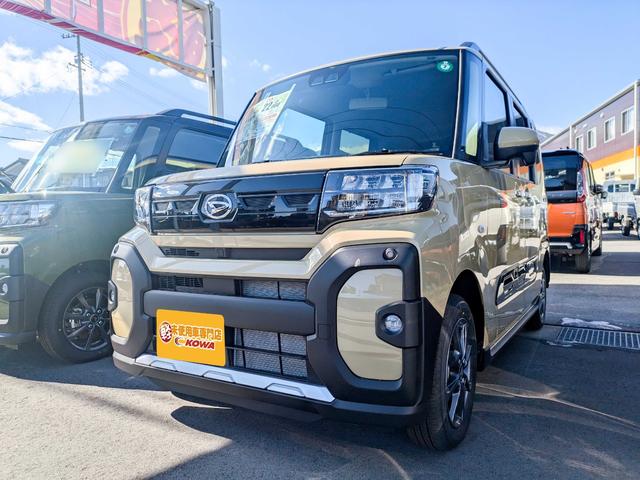 タント(ダイハツ) ファンクロス　４ＷＤ　届出済未使用車　バックカメラ　両側電動スライドドア　クリアランスソナー　衝突被害軽減システム 中古車画像