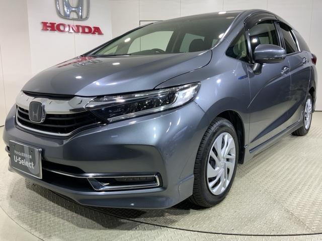 シャトル(ホンダ) ハイブリッドホンダセンシング　フルセグテレビ　ＬＥＤ　スマートキープッシュスタート　リヤカメラ　Ｄレコ　デュアルエアバッグ　横滑り防止　パワステ　ＥＴＣ付き　盗難防止　パワーウインドウ　ＤＶＤ 中古車画像