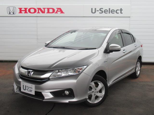 グレイス(ホンダ) ハイブリッドＥＸ　４ＷＤ車　ＬＥＤヘットライト　エアバック　オートエアコン　横滑り防止　ドライブレコーダー　ＡＢＳ　キーフリー　ＤＶＤ　助手席エアバッグ　前席シートヒーター　スマートキー　クルコン 中古車画像