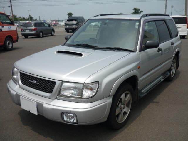 フォレスター(スバル) Ｓ／ｔｂ　４ＷＤ 中古車画像