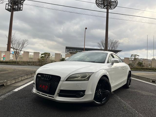 アウディ ＴＴロードスター ２．０ＴＦＳＩ　オープンカー　ドライブレコーダー　ＨＩＤ　ＡＴ　キーレスエントリー　電動格納ミラー　アルミホイール　盗難防止システム　ＡＢＳ　ＥＳＣ　エアコン　パワーステアリング　パワーウィンドウ　運転席エアバッグ