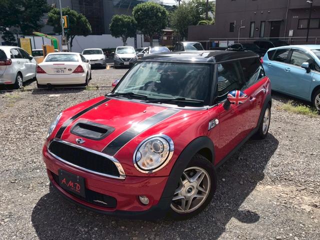 ＭＩＮＩ クーパーＳ　クラブマン　ＴＶ　アルミホイール　ＨＩＤ　キーレスエントリー　電動格納ミラー　ＡＴ　盗難防止システム　ＡＢＳ　ＣＤ　エアコン　パワーステアリング　パワーウィンドウ　運転席エアバッグ（1枚目）