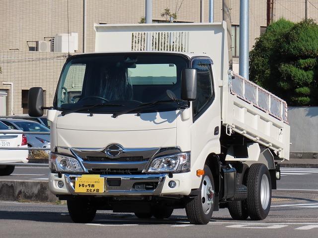 ２．８ｔ　４ＷＤ　全低床　Ｌゲートダンプ　内寸－長２８８／幅１５９／高３２・極東・アオリ３方開・手動コボレーン・４ナンバー・１５０馬力ターボ