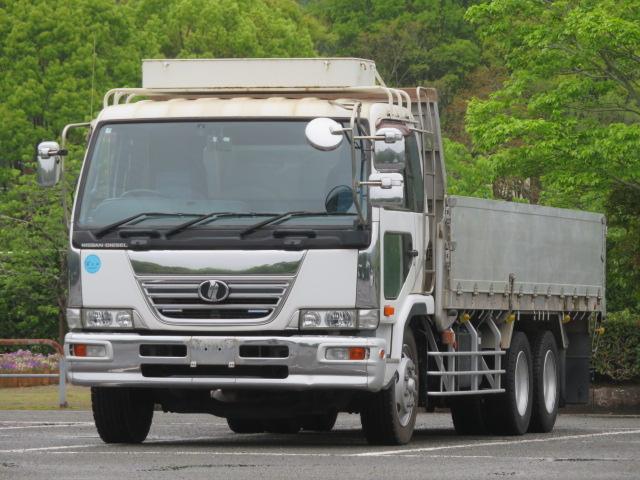 日産ディーゼル １１．７ｔ　増トンワイド　低床２デフ　アルミブロック　内寸－長６１０／幅２３６／高６８・ヤハタ・床鉄・内フック７対・アオリ３方開・セイコーラック付・２７０馬力ターボ・２デフ