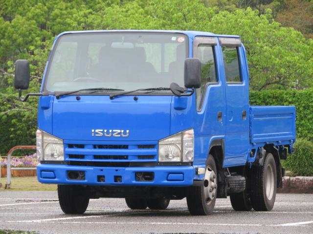 いすゞ エルフトラック ２ｔ　全低床　Ｗキャブ平ボデー　床鉄・アオリ３方開・４ナンバー・オートマ車・１５０馬力ターボ・フロントのみパワーウインドウ