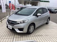 ホンダ　フィット　１３Ｇ　Ｌパッケージ　ナビ　リヤカメラ