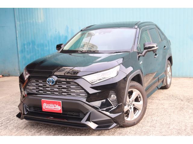 ＲＡＶ４(トヨタ) ハイブリッドＧ　パノラマルーフ・ＴＲＤエアロ・トヨタセーフティーセンス・レーダークルーズ 中古車画像