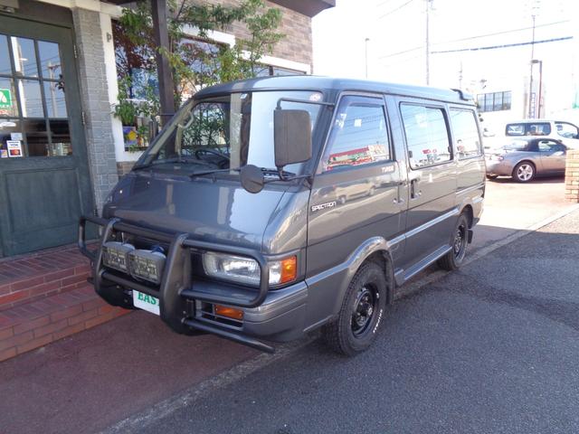 日本フォード スペクトロン モンタニュー　ダブルエアコン　ディーゼル　４ＷＤ