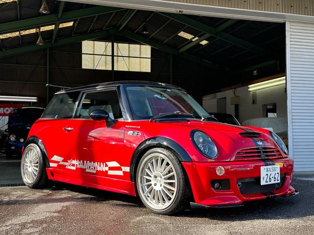 ＭＩＮＩ ＭＩＮＩ クーパーＳ　ワンオーナー　記録簿有り　１８アルミ　ハーマンエアロ　ビルシュタイン車高調　サクラムマフラー