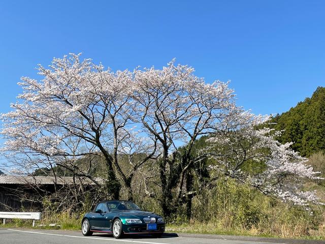 ＢＭＷ Ｚ３ロードスター ベースグレード　イカリングプロジェクターヘッドライト　１７インチアルミホイール　レザーシート