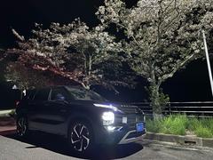 三菱　アウトランダーＰＨＥＶ　Ｐ　ワンオーナー　禁煙車　タワーバー