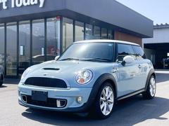 ＭＩＮＩ　ＭＩＮＩ　クーパーＳ　ワンオーナー車　５６５６０ｋｍ　サンルーフ