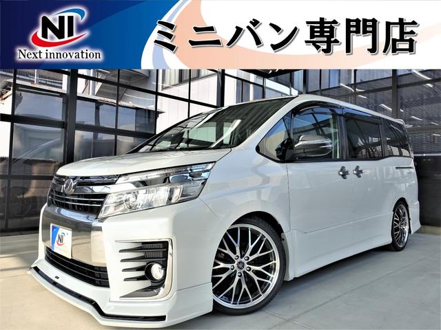 トヨタ ヴォクシー ＺＳ　煌　新品車高調・新品１９インチアルミ・新品タイヤ・新品シートカバー・新品シルクブレイズハーフスポイラー・両側パワスラ・フリップダウンモニター・純正ナビ・ブルートゥース・フルセグＴＶ・バックカメラ・ＥＴＣ・