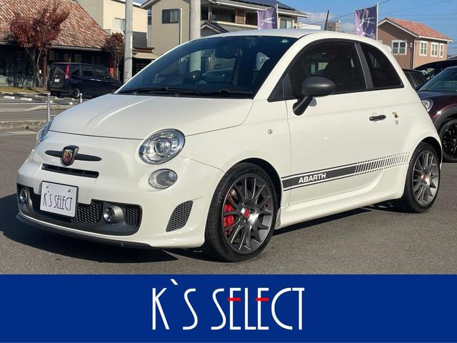 アバルト５９５(フィアット) コンペティツィオーネ　Ｓａｂｅｌｔシート　ＣａｒＰｌａｙ対応ディスプレイオーディオ　Ｂｒｅｍｂｏキャリパ　レコードモンツァマフラー　バックカメラ　純正１７インチＡＷ　サイドデカール　バックカメラ　前後ドラレコ　ＥＴＣ 中古車画像