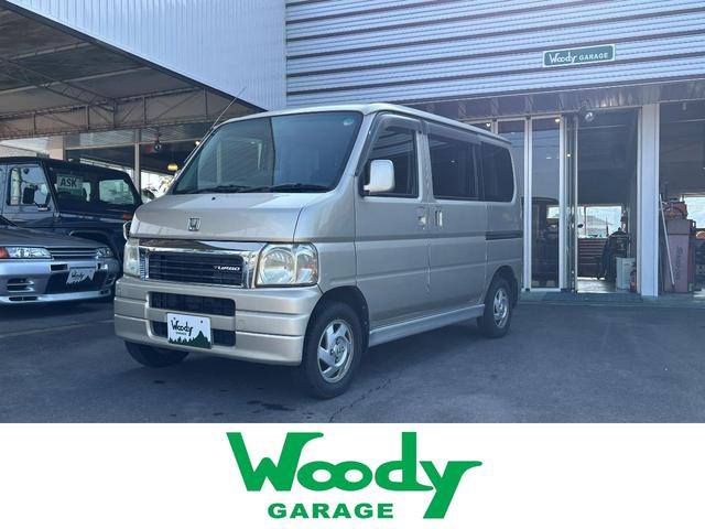 これからの季節にバッチリな４ＷＤ！！ スタッドレスタイヤ付き！！