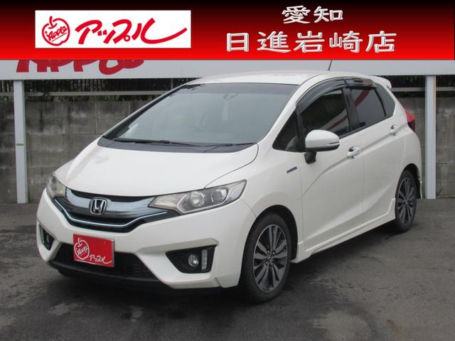 フィットハイブリッド(ホンダ) Sパッケージ 禁煙車 シティブレーキ インターナビ フルセグTV バックカメラ スマートキー プッシュスタート クルコン フォグライト ETC リアスポ HDMI パドルシフト スペアキー サイドバイザー 中古車画像