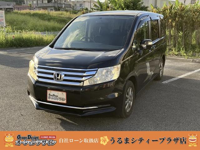 沖縄県うるま市の中古車ならステップワゴン Ｇ　Ｅセレクション　自社　ローン　ナビ　バックモニター　ＥＴＣ　両側パワースライドドア　オートエアコン　衝突安全ボディ　盗難防止システム　助手席エアバッグ　運転席エアバッグ