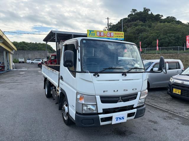 沖縄県糸満市の中古車ならキャンター 　キーレスエントリー・展示、試乗車・ホワイト