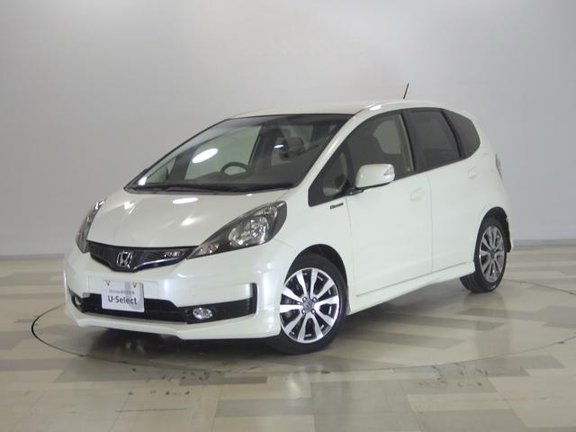 フィット(ホンダ) RS・10thアニバーサリー HID・ETC・リアカメラ・パドルシフト・キーレスキー・禁煙車 ワンオ−ナー ナビ&TV バックモニター パワーウィンドウ ETC車載器 キーレスエントリー WSRS 電格ミラー エアバッグ DVD 中古車画像