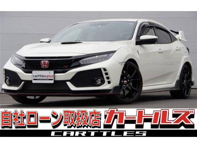 タイプＲ　☆６ＭＴ☆純正ナビ☆バックカメラ☆２０インチアルミ☆スマートキー☆電動格納付きミラー☆純正アルミ☆ラジオ☆ＣＤ☆ＤＶＤ☆フルセグＴＶ☆ＵＳＢ☆ＡＵＸ☆ＳＤ☆バックカメラ☆