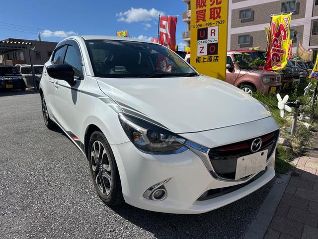 沖縄県の中古車ならデミオ ＸＤツーリング　本土仕入　純正ナビ　フルセグＴＶ　ＣＤ　ＤＶＤ　Ｂｌｕｅｔｏｏｔｈ　バックカメラ　ＡＷ　前後ドラレコ