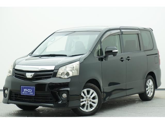 ノア(トヨタ) Si 両側スライドドア HID 3列シート CVT アルミホイール 盗難防止システム 衝突安全ボディ ABS エアコン パワーステアリング パワーウィンドウ 中古車画像