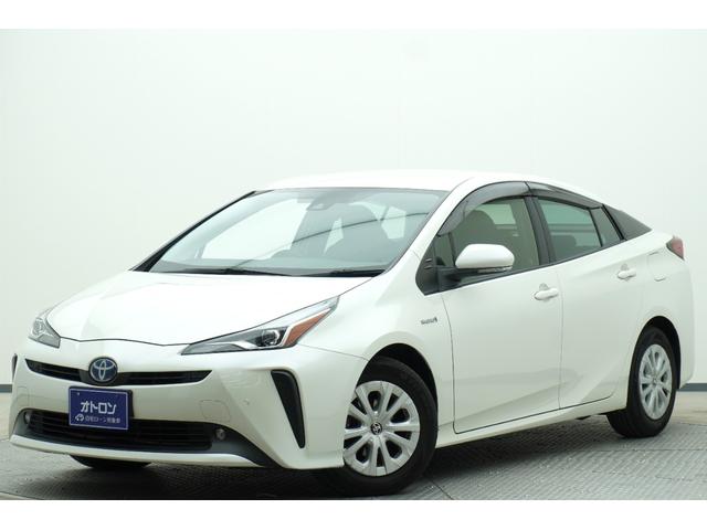 プリウス(トヨタ) Ｓ　ＥＴＣ　クリアランスソナー　レーンアシスト　オートクルーズコントロール　衝突被害軽減システム　バックカメラ　アルミホイール　ＬＥＤヘッドランプ　ＣＶＴ　スマートキー　電動格納ミラー　盗難防止システム 中古車画像