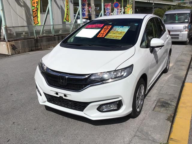 沖縄県島尻郡八重瀬町の中古車ならフィット １３Ｇ・Ｌ　ホンダセンシング　ナビ／ＣＤ／ラジオ　バックカメラ　ＥＴＣ　キーフリー　プッシュスタート　クルーズコントロール　ＬＥＤヘッドランプ　フォグランプ　ステアリングスイッチ　オートライト