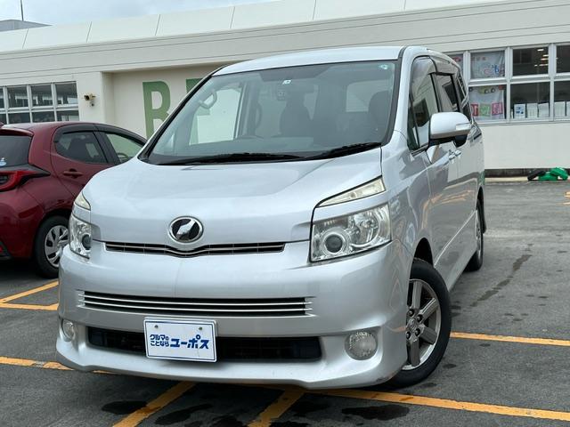 沖縄の中古車 トヨタ ヴォクシー 支払総額 66.4万円 リ済込 2009(平成21)年 9.8万km シルバーメタリック