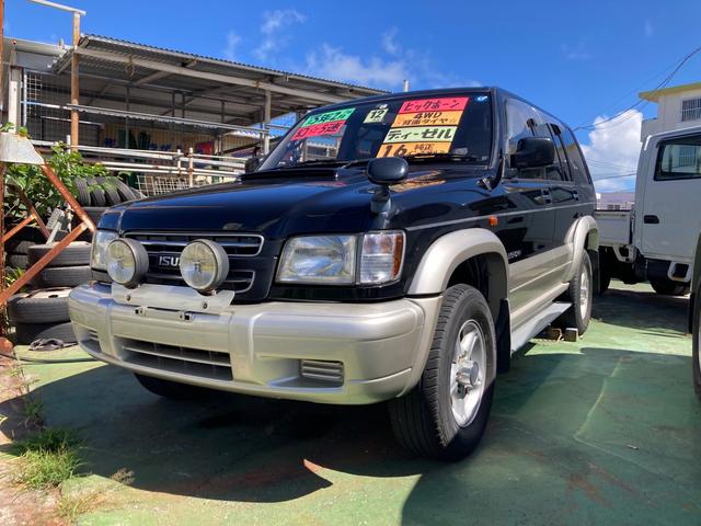 沖縄県うるま市の中古車ならビッグホーン 　５速ＭＴ　４ＷＤ　純正１６インチアルミ　ディーゼル　背面タイヤ