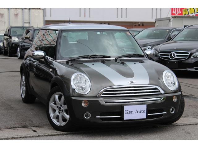 沖縄の中古車 ＭＩＮＩ ＭＩＮＩ 支払総額 75万円 リ済込 2006(平成18)年 3.9万km ロイヤルグレーメタリック