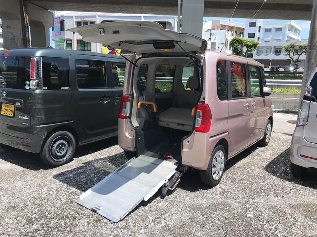 沖縄県の中古車ならタント 　福祉車両　後部スローパー　車椅子１基載　キーレス　ベンチシート　両側スライドドア　アイドリングストップ