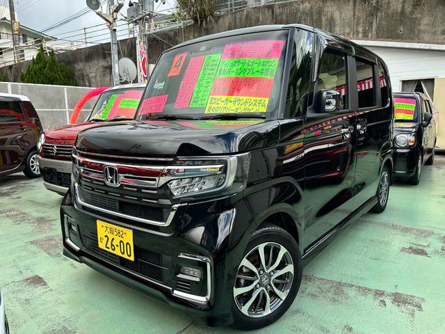 沖縄県の中古車ならＮ－ＢＯＸカスタム Ｌ　後期型　８インチフルセグＴＶナビ　バックカメラ　ＥＴＣ　ナビ連動ドライブレコーダー　８スピーカーサウンドシステム　両側電動スライドドア　電動パーキングブレーキ搭載　オートエアコン　ＬＥＤヘッドライト