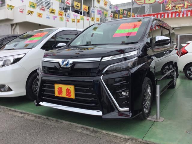 沖縄県の中古車ならヴォクシー ハイブリッドＺＳ　煌ＩＩ　トヨタセーフティセンス　両側パワースライドドア　トヨタ純正ワイドナビ　フルセグ　Ｂｌｕｅｔｏｏｔｈ　ＤＶＤ　バックモニター　トヨタ純正フリップダウン　前後ドライブレコーダー　コーナーセンサー